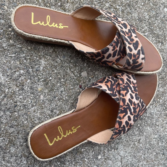 WOW stunning leopard print slides - Picture 5 of 5